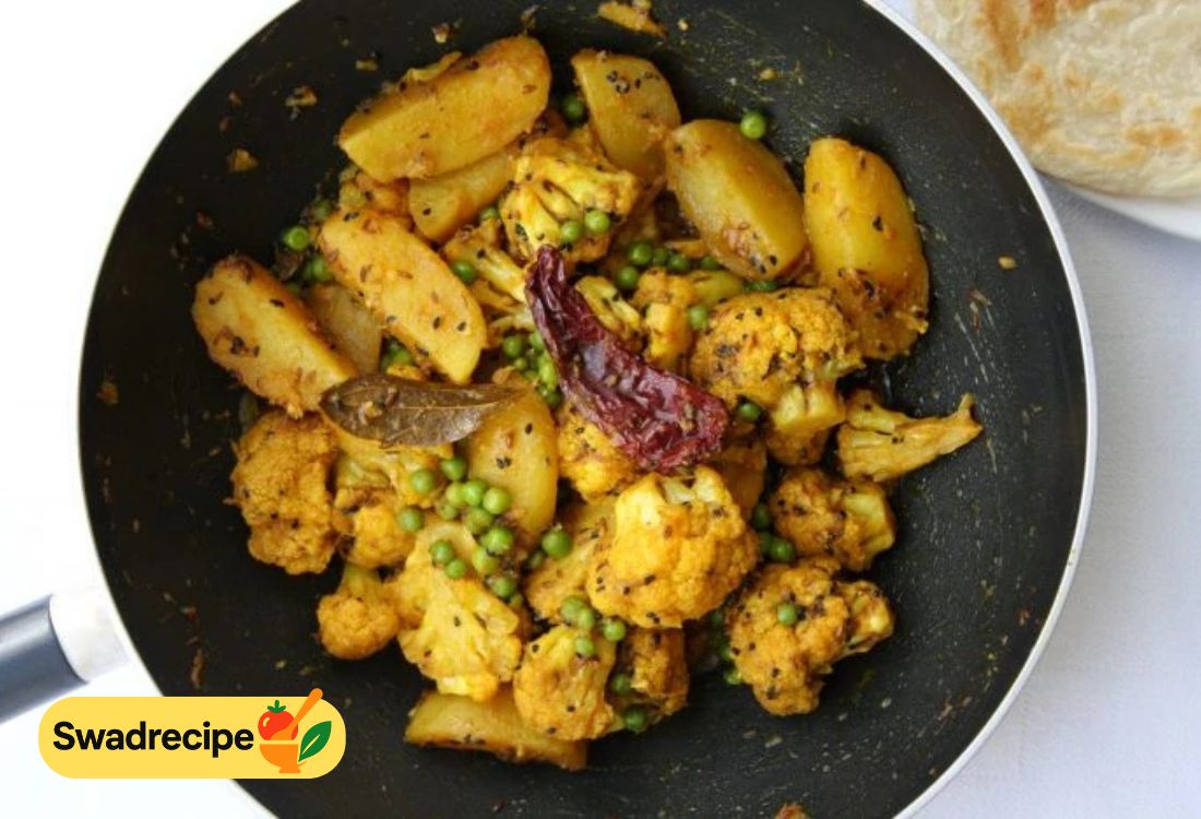 Fragrant Bengali Phulkopir Aloo Dalna: A Comforting Cauliflower & Potato Curry